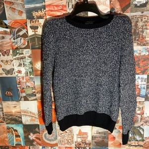 Boohoo Men’s Navy Sweater Size Medium